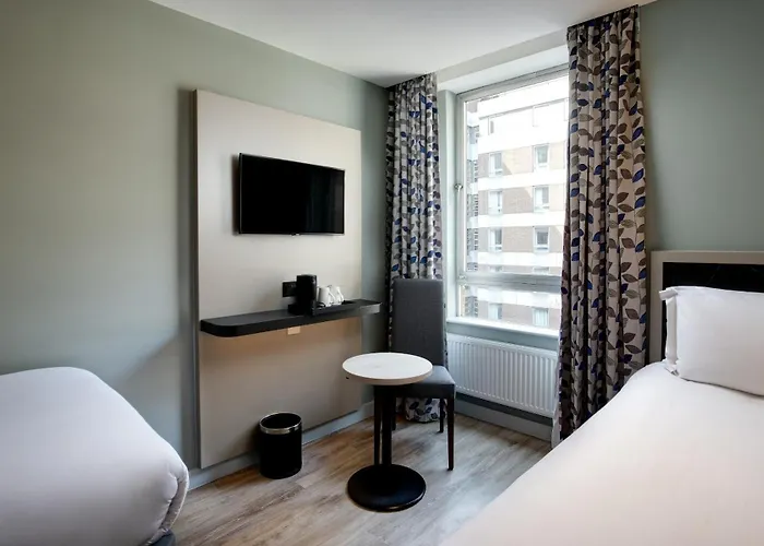 Royal National Hotel Лондон